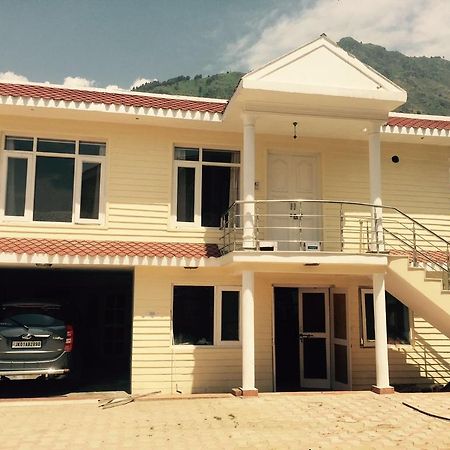 Shalimar Heights Hotel Srīnagar Eksteriør billede